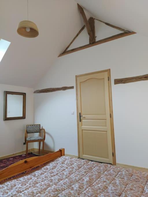 Superbe Appartement Dans Charmant Corps De Ferme Acheres-la-Foret Eksteriør bilde